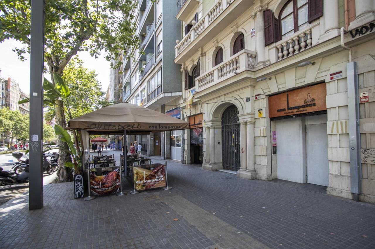 32Par1009 - Big And Spacious Apartment Downtown Barcelona Bagian luar foto