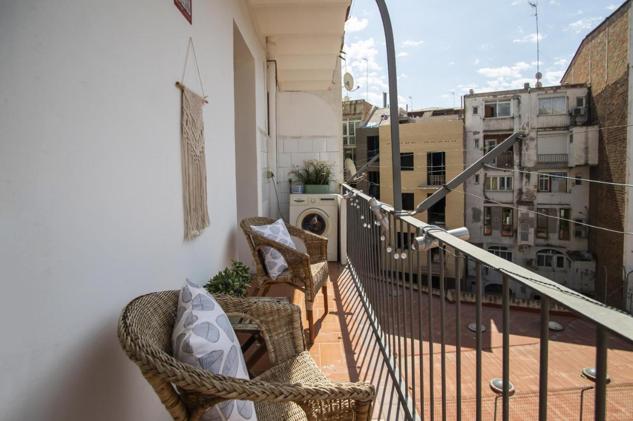 32Par1009 - Big And Spacious Apartment Downtown Barcelona Bagian luar foto