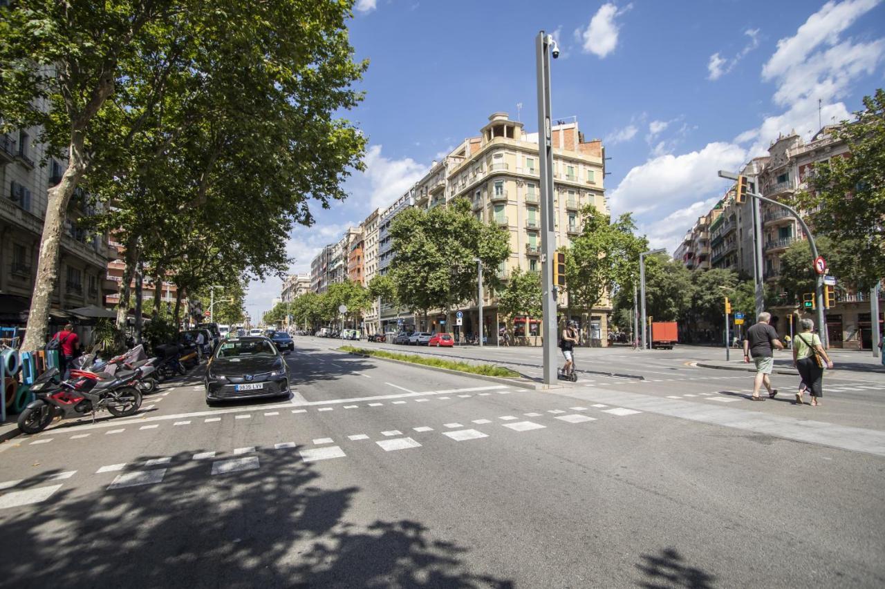 32Par1009 - Big And Spacious Apartment Downtown Barcelona Bagian luar foto